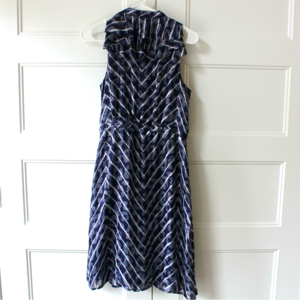Banana Republic Navy and White Dress - Picture 2 of 5